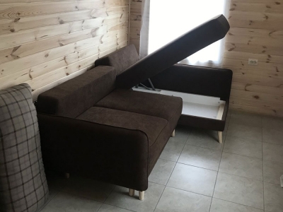 Дінаро кутовий A